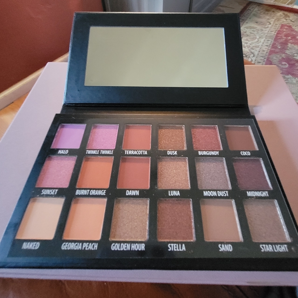 KAB Cosmetics - Picture 3 of 3